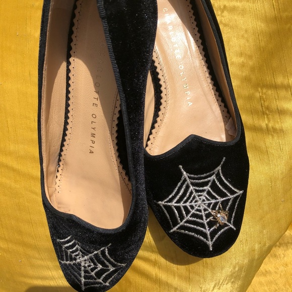 Blk Velvet/Gold Charlotte Olympia spider web flat - Picture 2 of 6